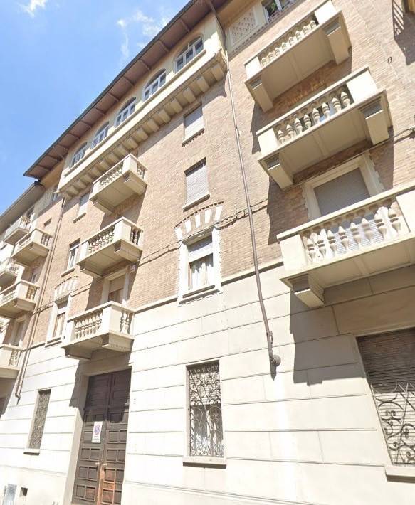 appartamento in vendita a Torino in zona Aurora