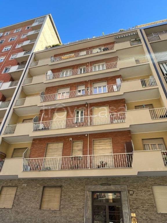 appartamento in vendita a Torino in zona Santa Rita