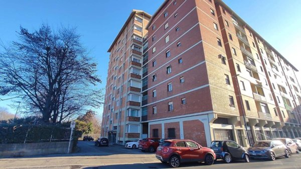 appartamento in vendita a Torino in zona Mirafiori Sud
