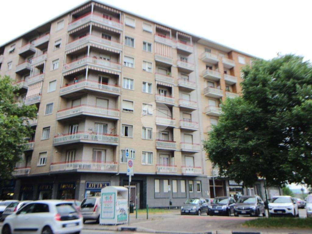 appartamento in vendita a Torino in zona Santa Rita