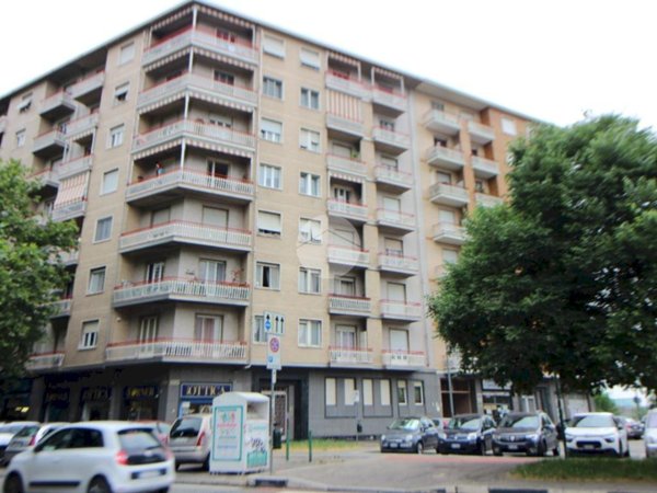 appartamento in vendita a Torino in zona Lingotto