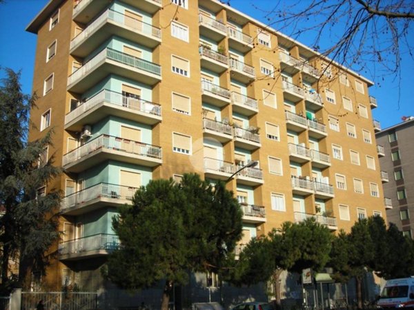 appartamento in vendita a Torino in zona Mirafiori Sud