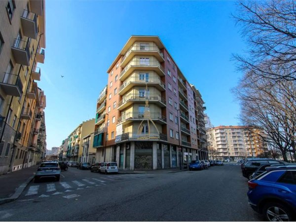 appartamento in vendita a Torino in zona Mirafiori Sud