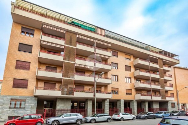 appartamento in vendita a Torino in zona Pozzo Strada