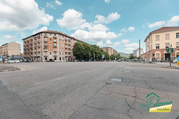 appartamento in vendita a Torino in zona Millefonti
