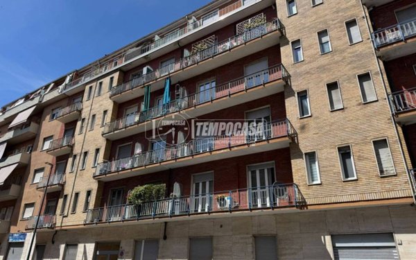 appartamento in vendita a Torino in zona Parella