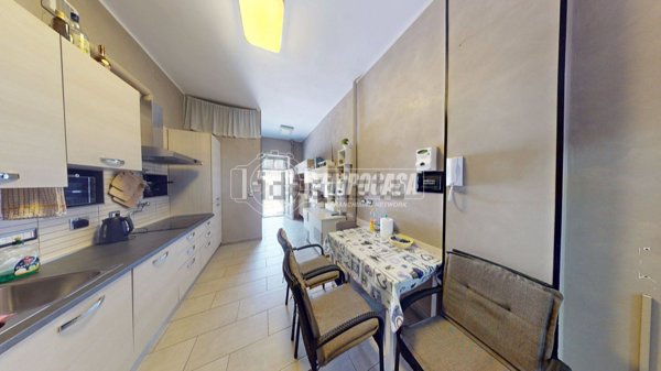 appartamento in vendita a Torino in zona Villaretto