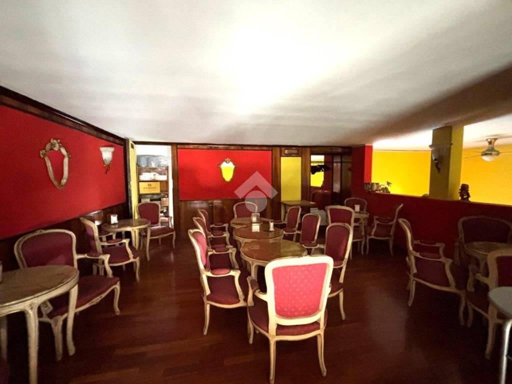 negozio in vendita a Torino in zona San Donato