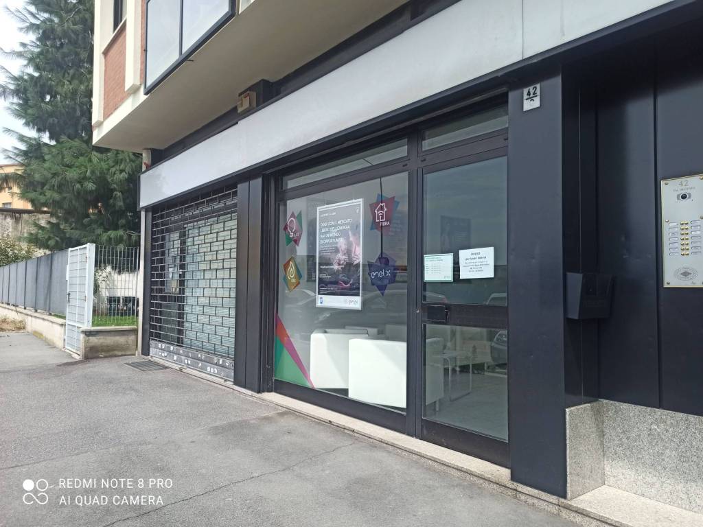 negozio in vendita a Torino in zona Madonna di Campagna
