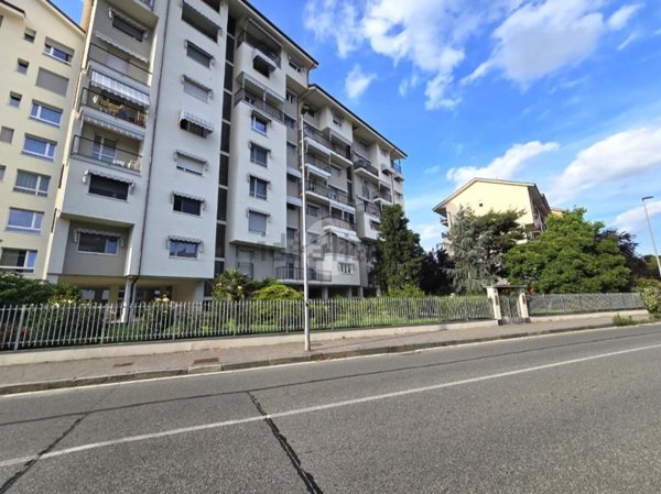 appartamento in vendita a Torino in zona Barca