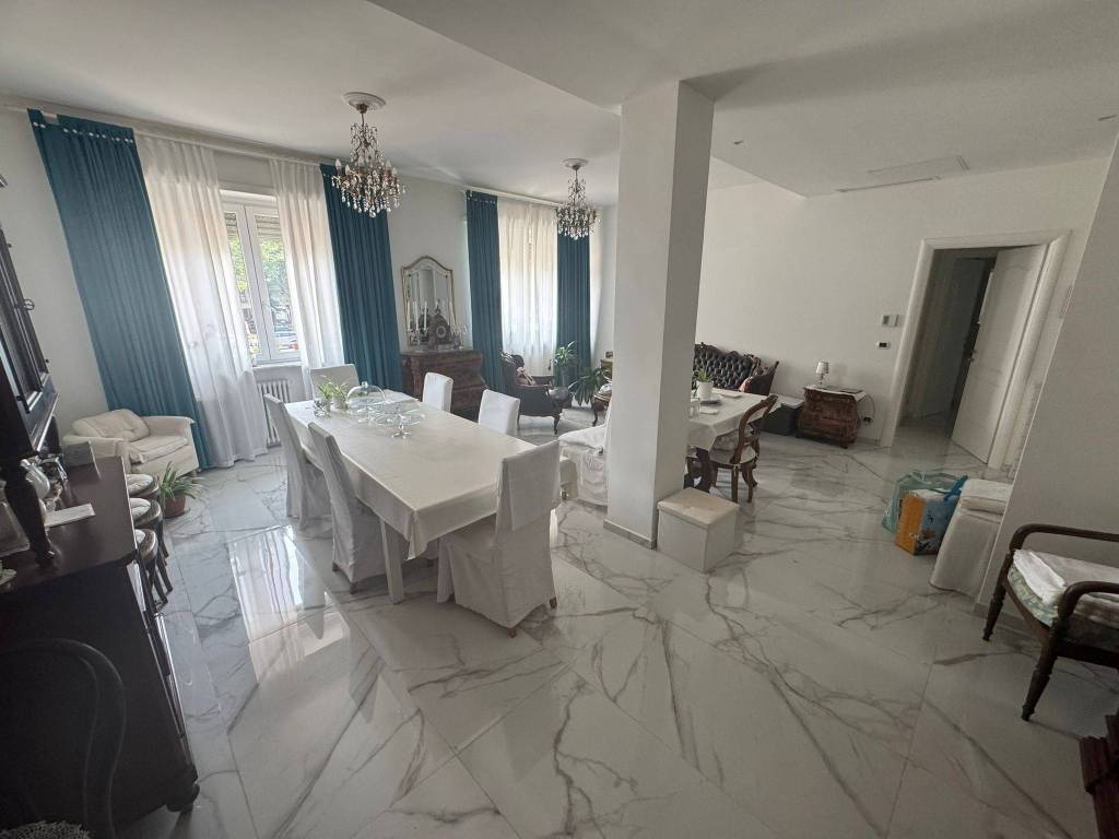 appartamento in vendita a Torino in zona Crocetta