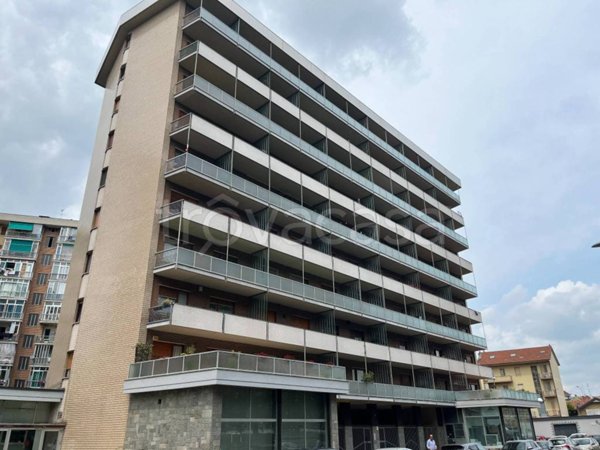 appartamento in vendita a Torino in zona Lucento