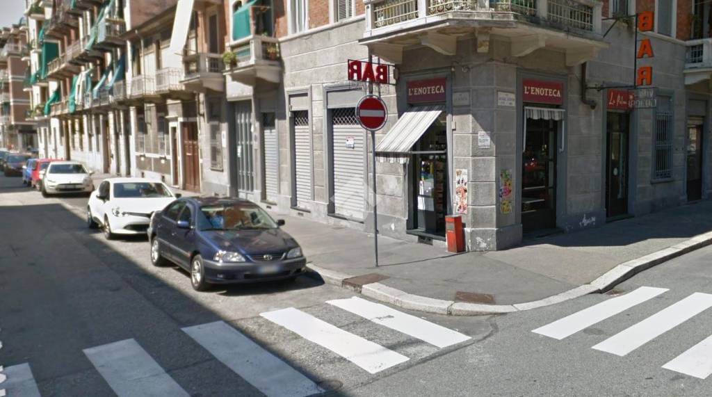 negozio in vendita a Torino in zona Barriera di Milano