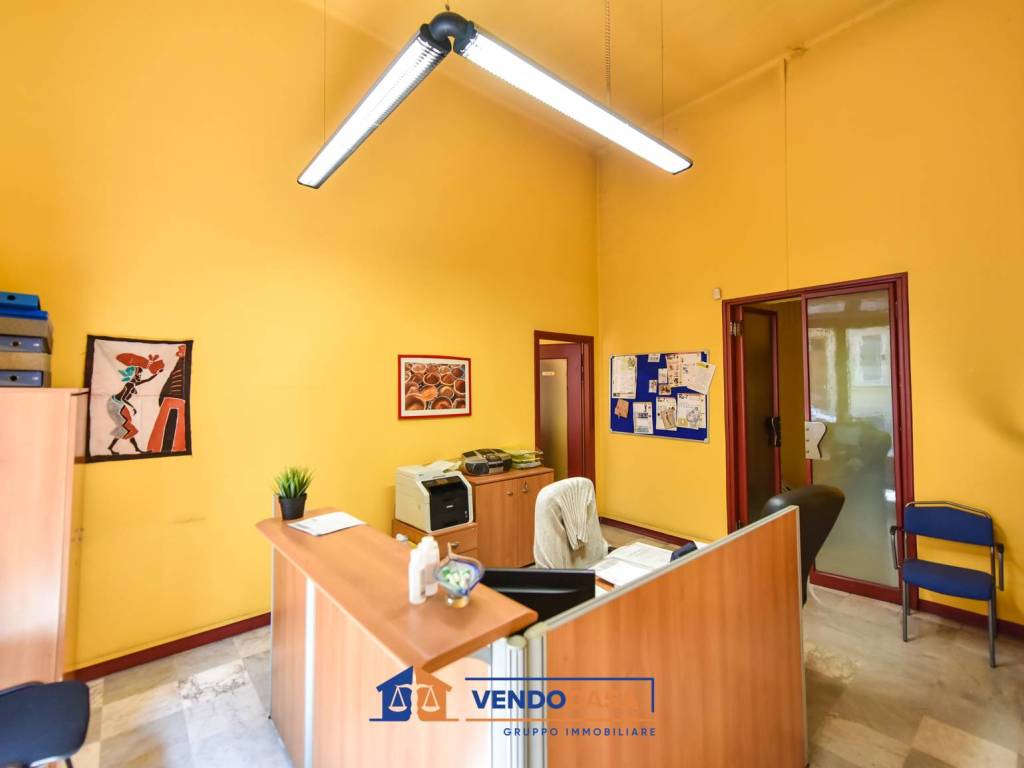 negozio in vendita a Torino in zona San Donato