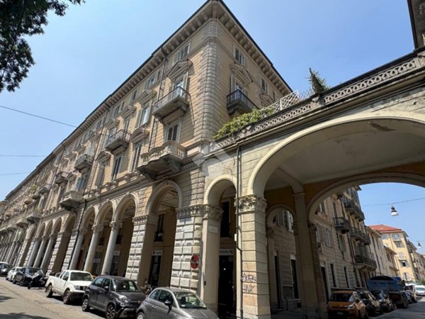 appartamento in vendita a Torino in zona Crocetta
