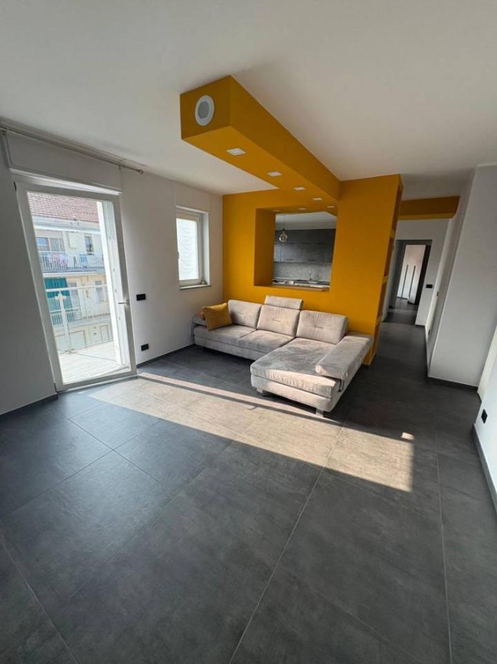 appartamento in vendita a Torino in zona Santa Rita