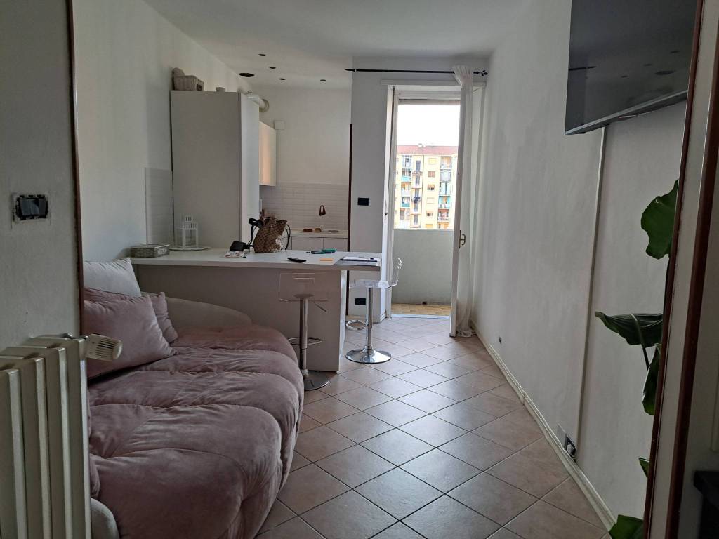 appartamento in vendita a Torino in zona Borgata Vittoria