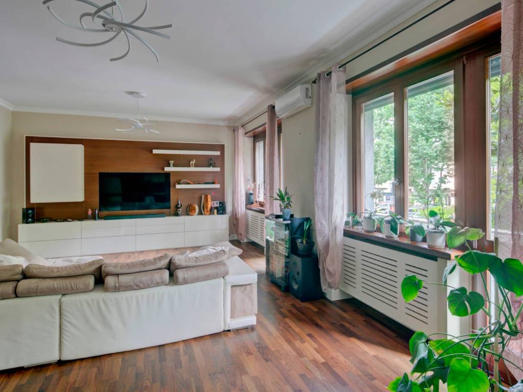 appartamento in vendita a Torino in zona Pozzo Strada