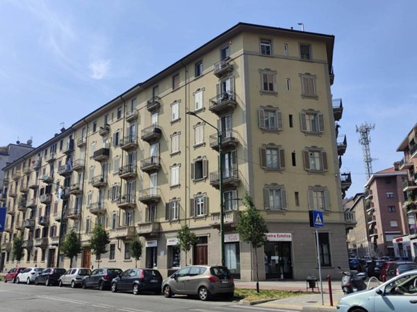 appartamento in vendita a Torino in zona Campidoglio