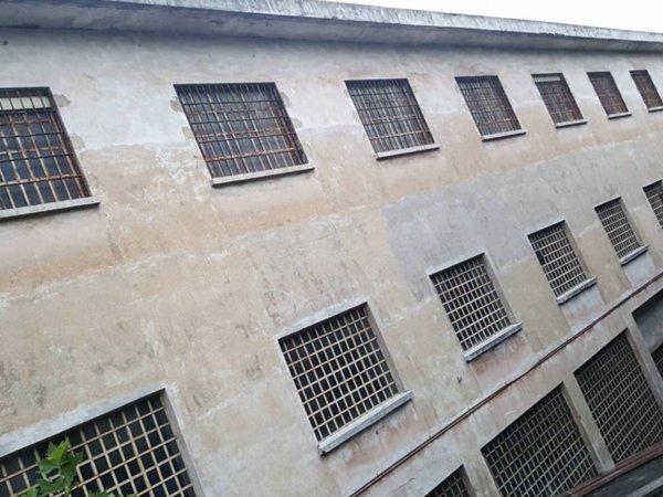 negozio in vendita a Torino in zona Aurora