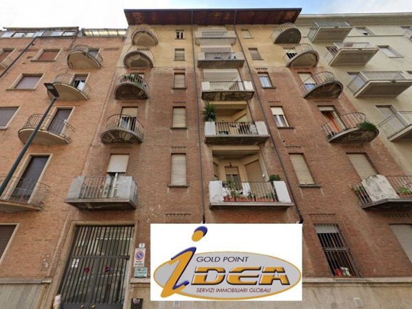 appartamento in vendita a Torino in zona Borgata Vittoria