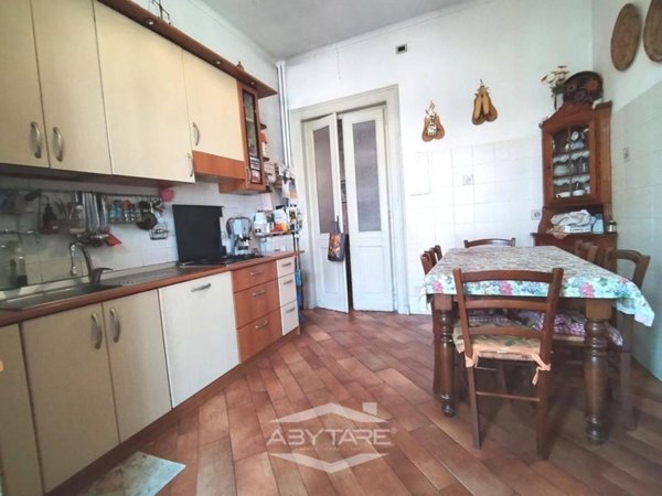 appartamento in vendita a Torino in zona Cenisia