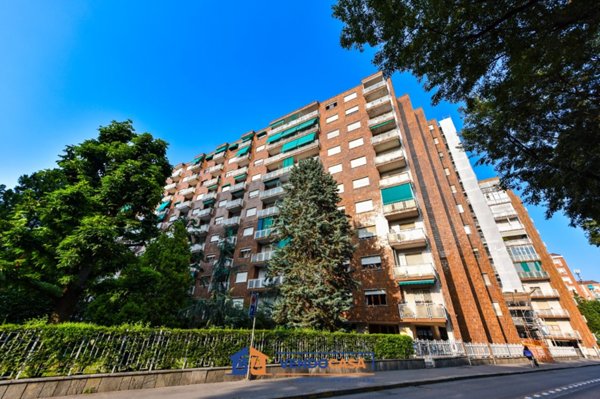 appartamento in vendita a Torino in zona Mirafiori Nord