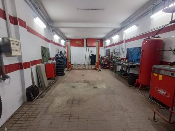 locale di sgombero in vendita a Torino in zona Vallette