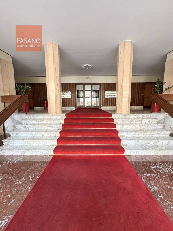 appartamento in vendita a Torino in zona Cit Turin