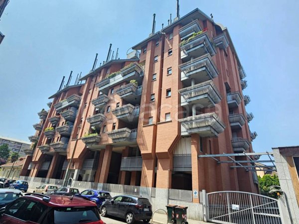 appartamento in vendita a Torino in zona Parella