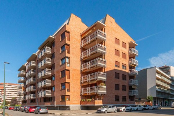 appartamento in vendita a Torino in zona Mirafiori Nord