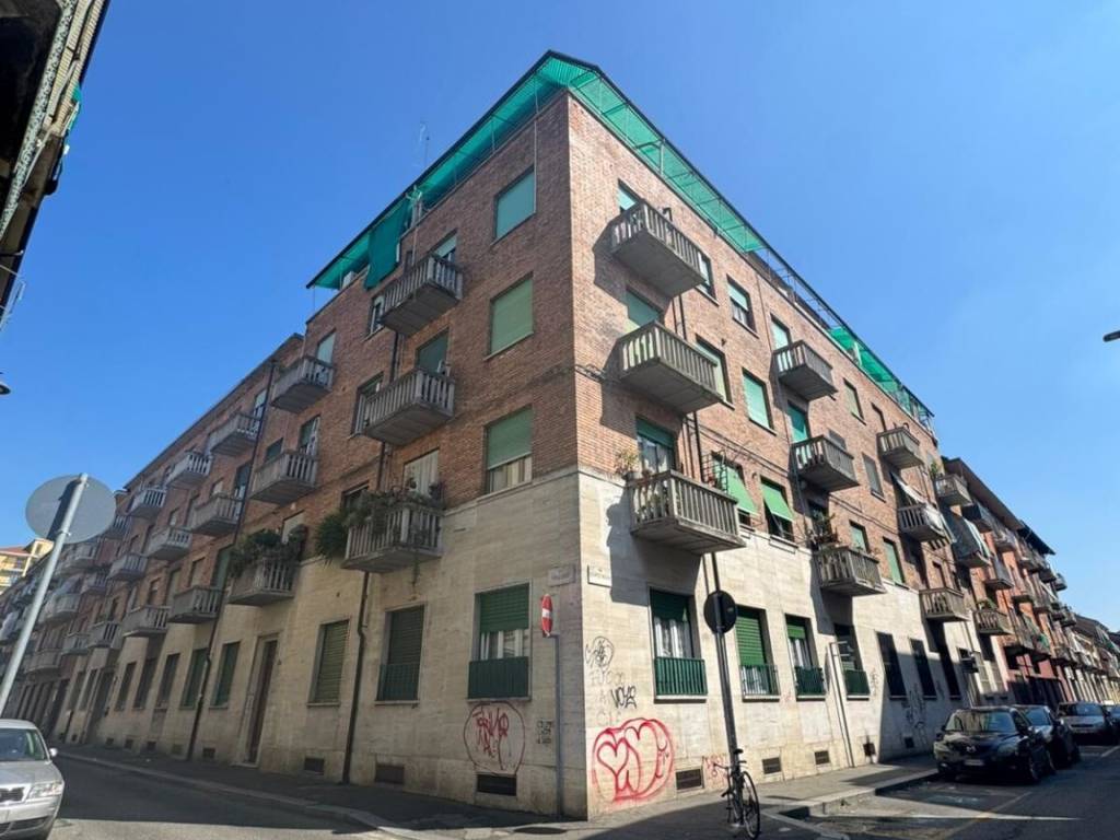 appartamento in vendita a Torino in zona Aurora