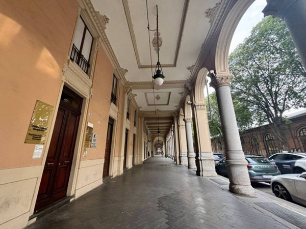 appartamento in vendita a Torino in zona Crocetta