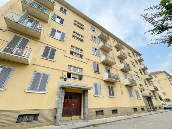 appartamento in vendita a Torino in zona Borgata Vittoria