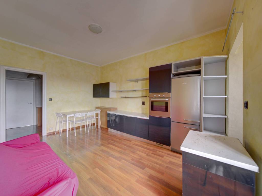 appartamento in vendita a Torino in zona Vallette