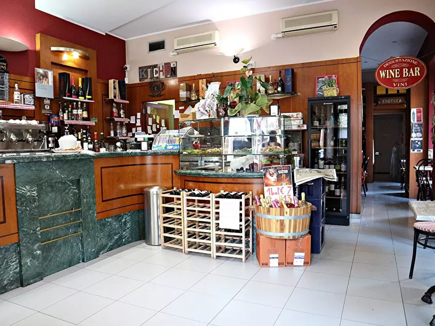 locale commerciale in vendita a Torino