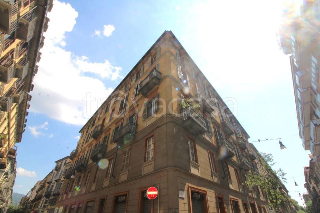 appartamento in vendita a Torino in zona San Salvario