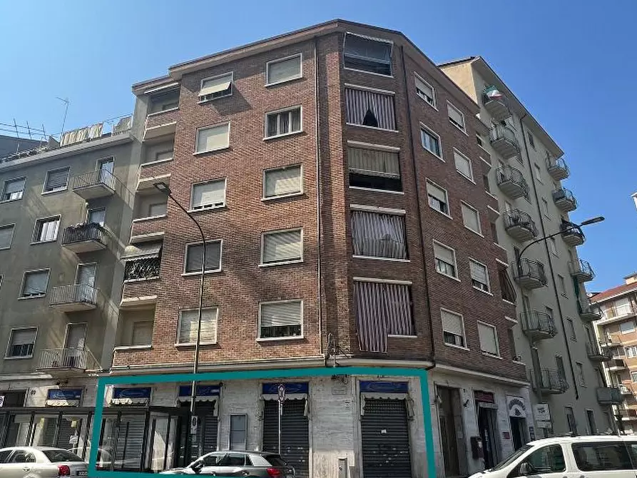 negozio in vendita a Torino in zona Barriera di Milano