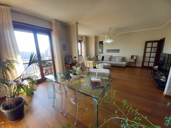 appartamento in vendita a Torino in zona Santa Rita