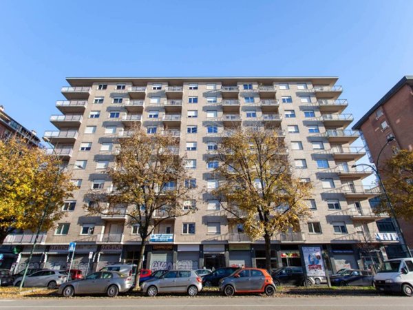 appartamento in vendita a Torino in zona Millefonti