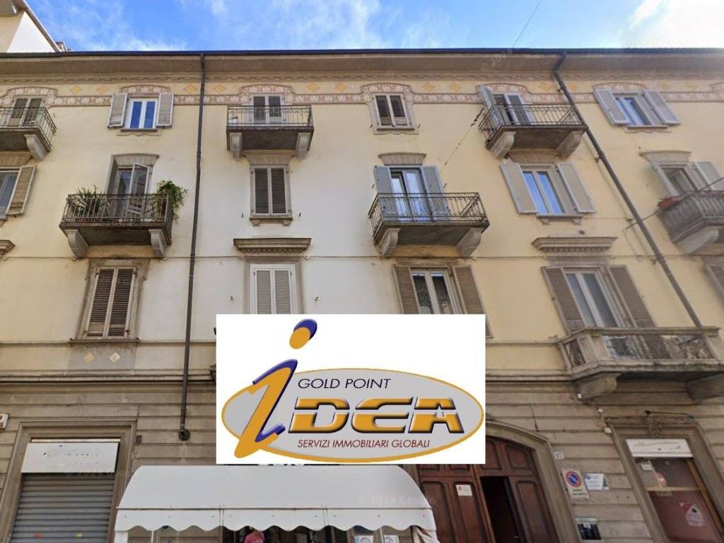 appartamento in vendita a Torino in zona Cenisia