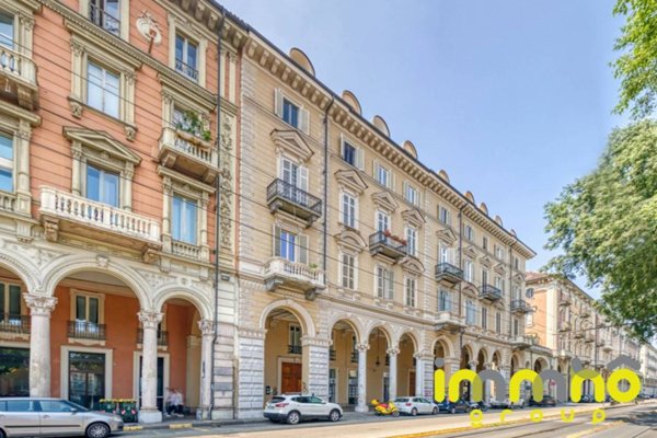 appartamento in vendita a Torino in zona Crocetta