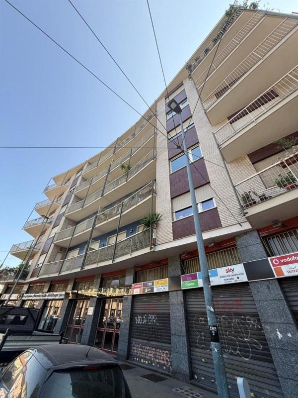 appartamento in vendita a Torino in zona Aurora