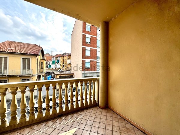 appartamento in vendita a Torino in zona Lucento