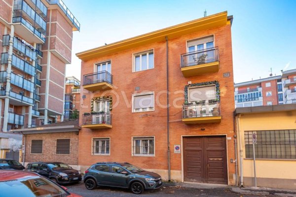 appartamento in vendita a Torino in zona Santa Rita