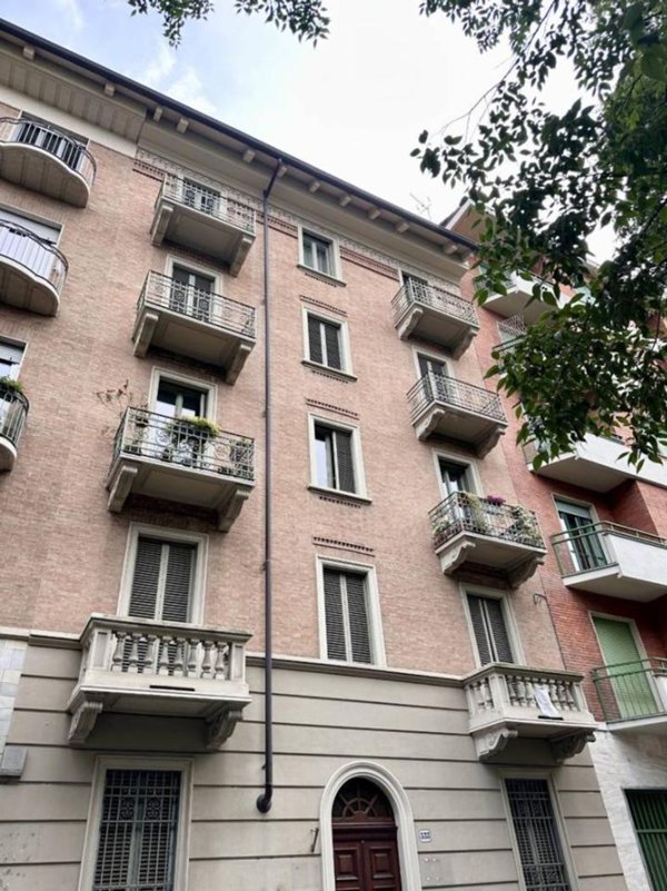 appartamento in vendita a Torino in zona Pozzo Strada