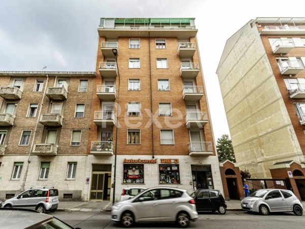appartamento in vendita a Torino in zona Lucento