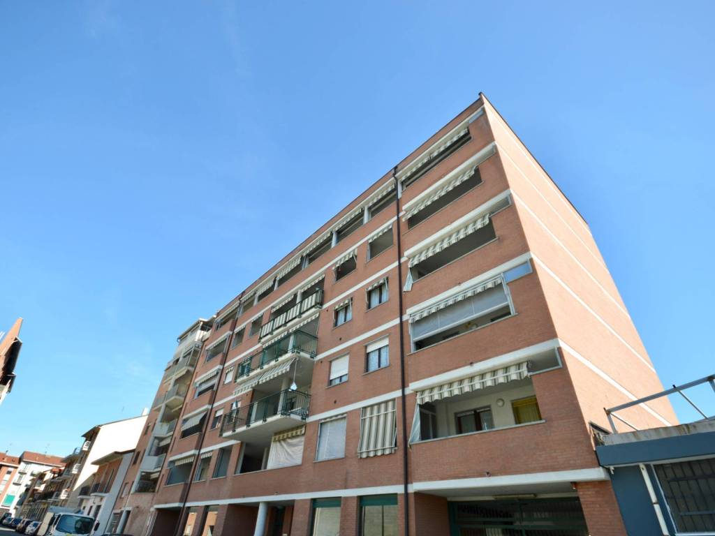 appartamento in vendita a Torino in zona Vanchiglia