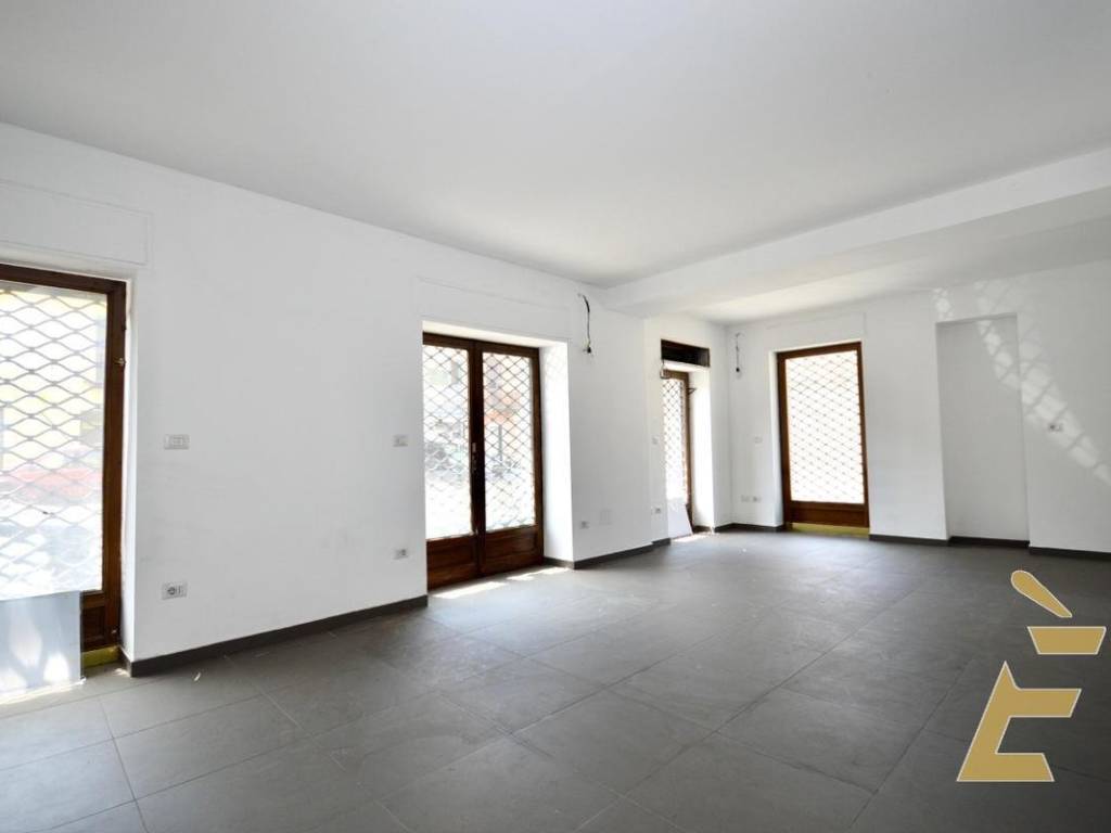 casa indipendente in vendita a Torino in zona Rosa
