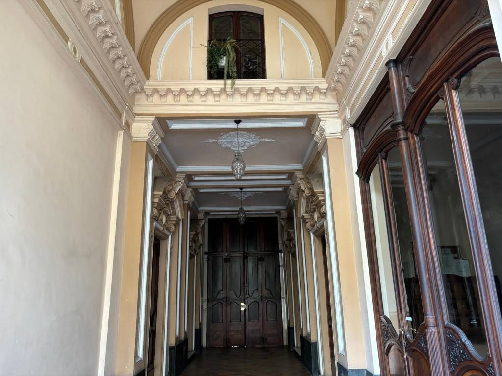 casa indipendente in vendita a Torino in zona Centro Storico